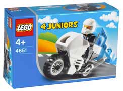 Ref 4651 / 3.90 €